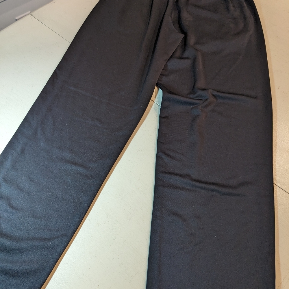 Adidas Sweatpants - Picture 5 of 10